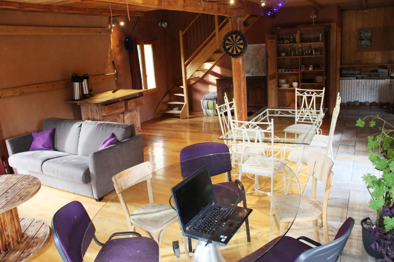 La Paille Bed & Breakfast Pelvoux Екстериор снимка