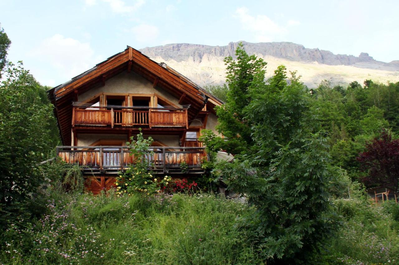 La Paille Bed & Breakfast Pelvoux Екстериор снимка
