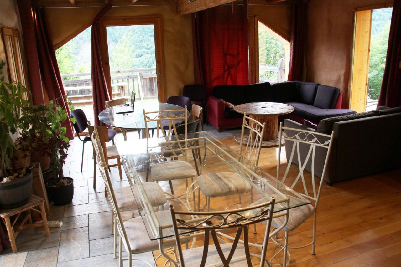 La Paille Bed & Breakfast Pelvoux Екстериор снимка